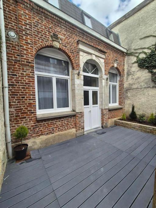 Valscosy Parking - Activites Illegales Interdite Valenciennes Exteriér fotografie